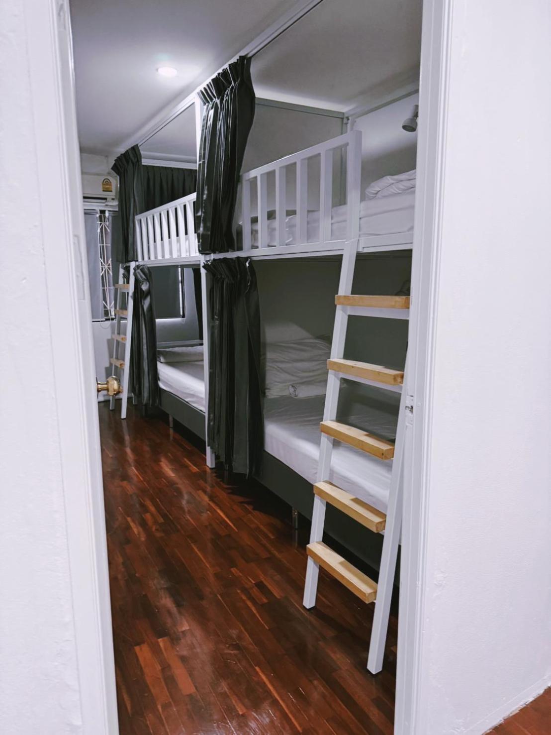 Zleepinezz Hostel Ayutthaya Eksteriør billede