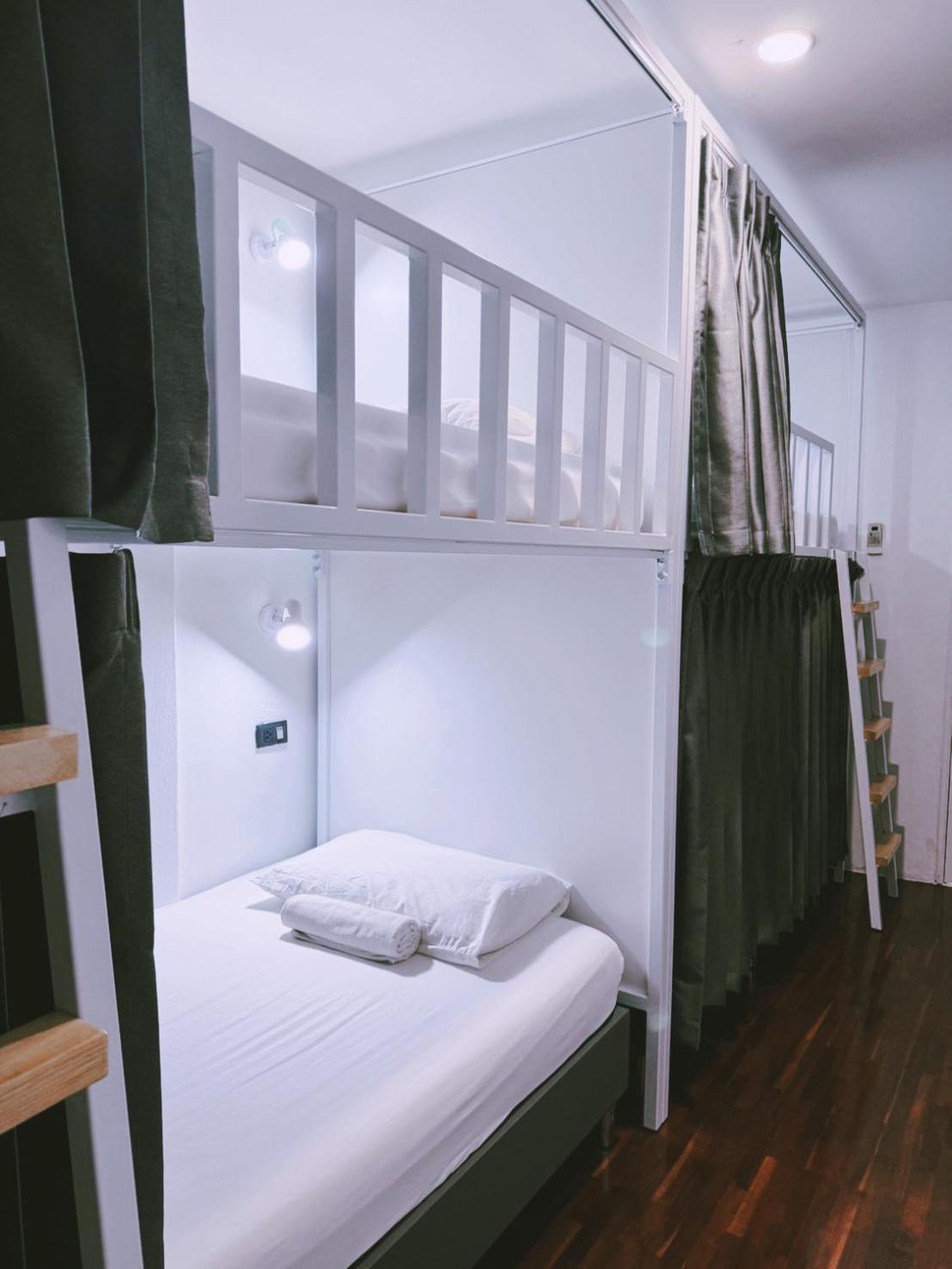 Zleepinezz Hostel Ayutthaya Eksteriør billede