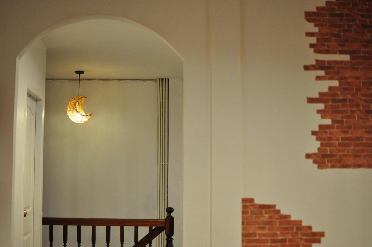 Zleepinezz Hostel Ayutthaya Eksteriør billede
